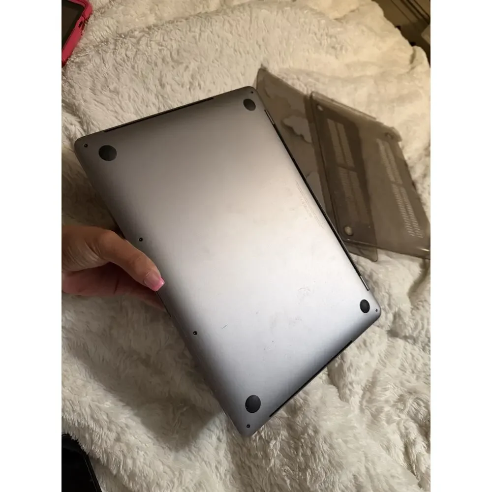 Apple works perfectly